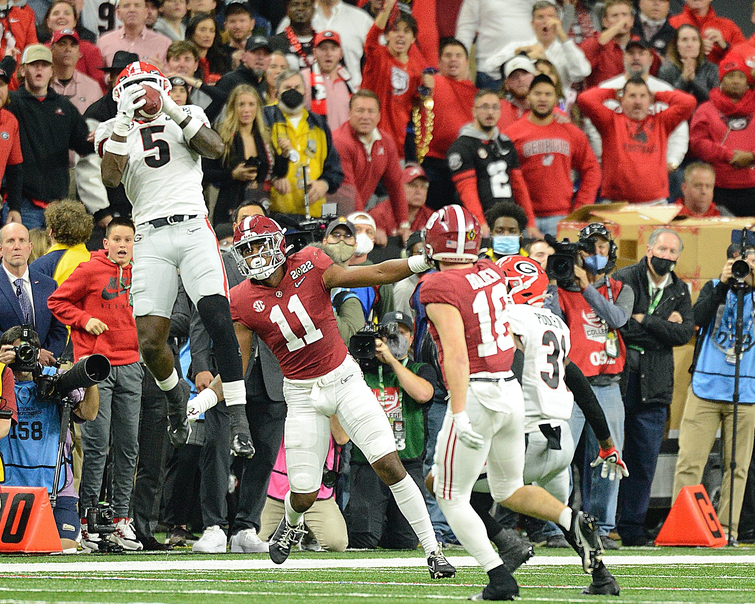 Ringo's pick six leads Georgia to national championship