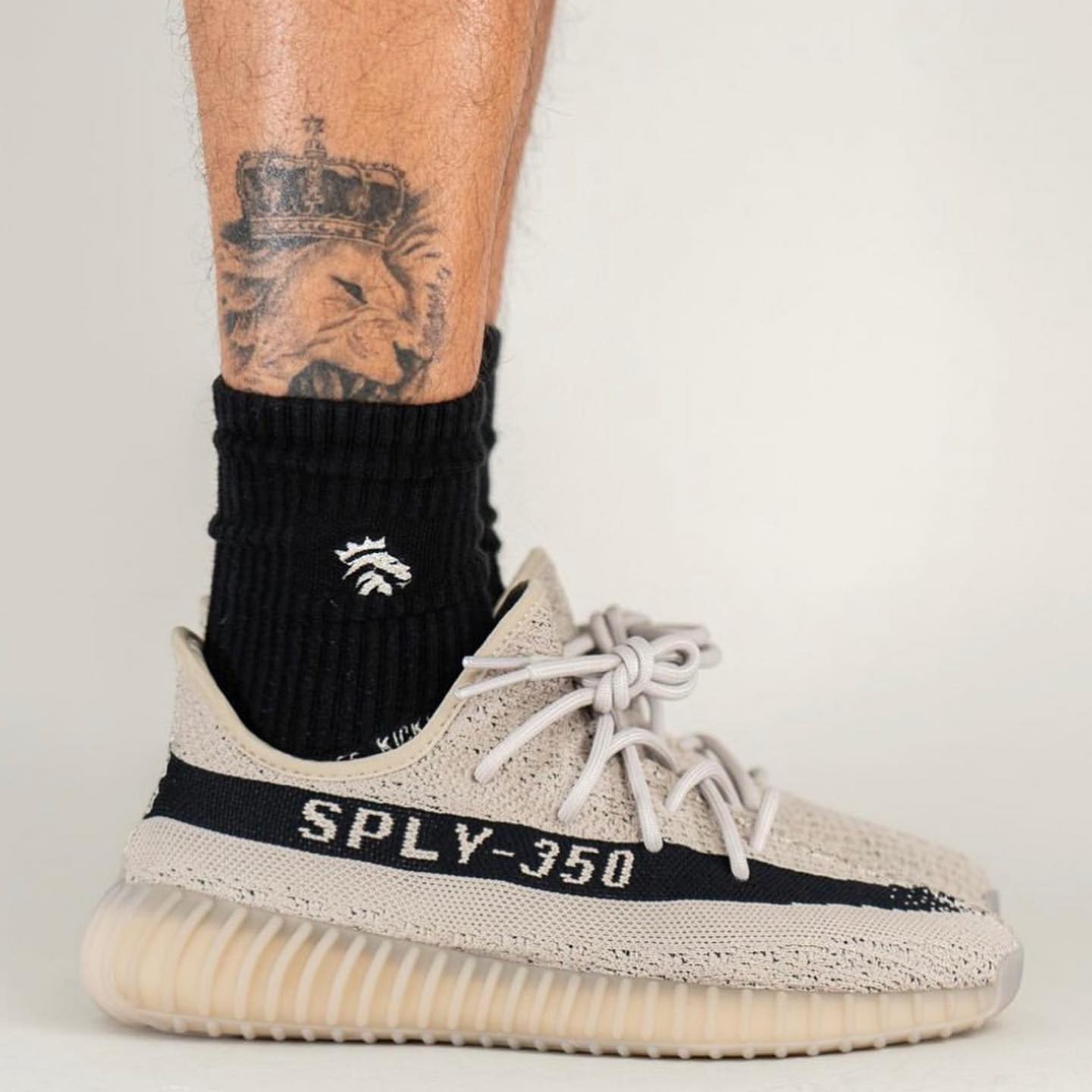 Adidas Yeezy Boost 350 V2 Sneakers Shoes