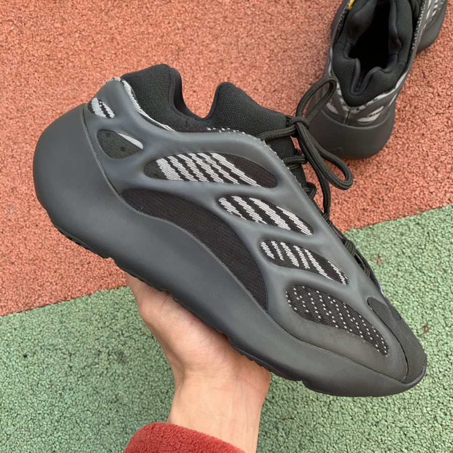 Adidas Yeezy Boost 700 Men's and Women's Sneakers Shoes