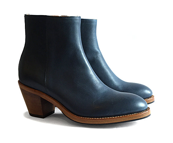 women's goodyear welted chelsea boots