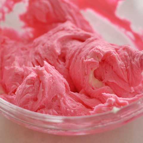 How to make red buttercream