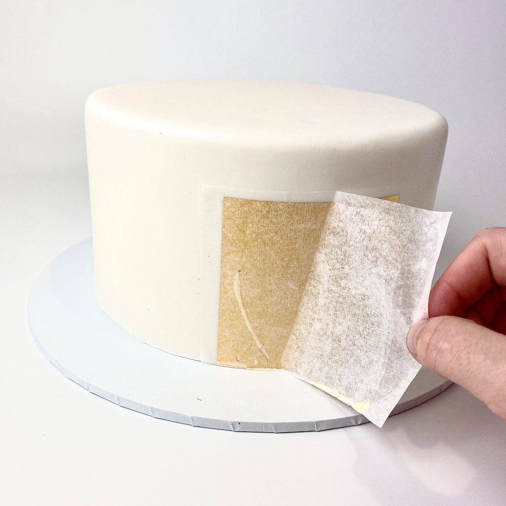 tutorial cake covered with edible gold leaf