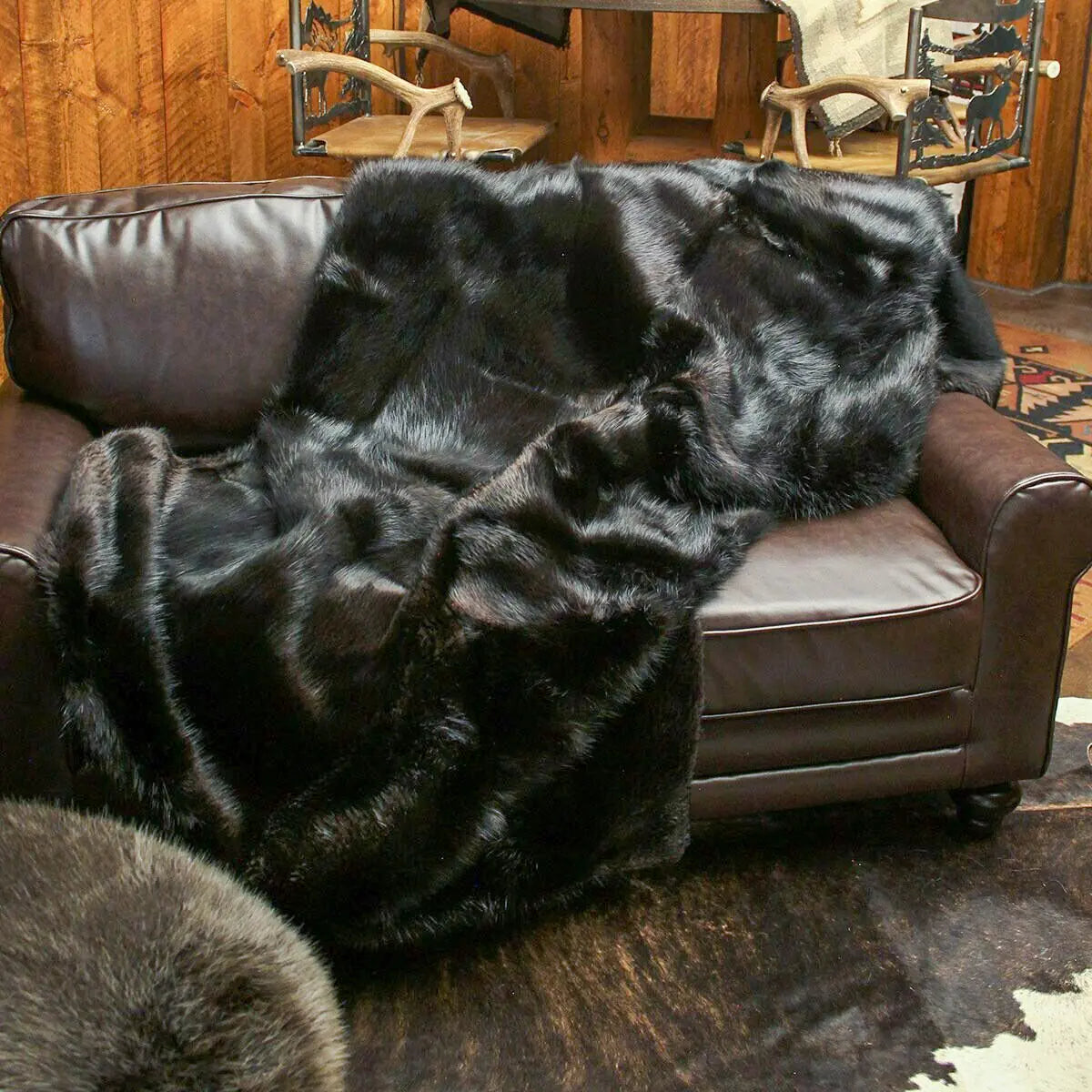 Real Black Beaver Fur Blanket – True North Furs