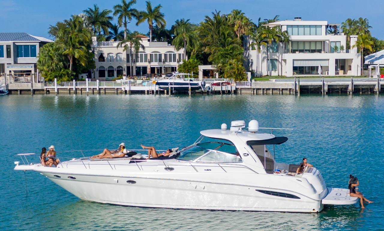 Miami boat in Miami Beach