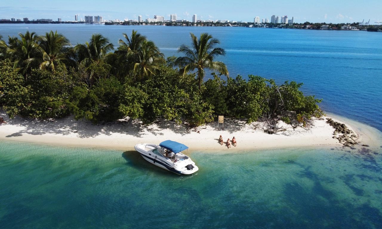 Miami's breathtaking horizon at sunset