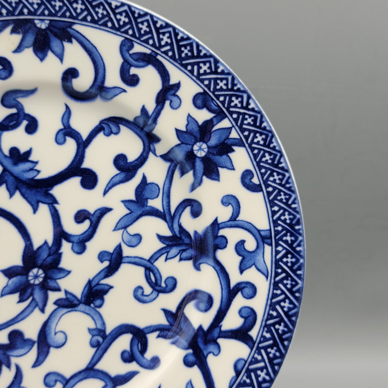 Lauren Ralph Lauren Mandarin Blue Plate – ShopSBH