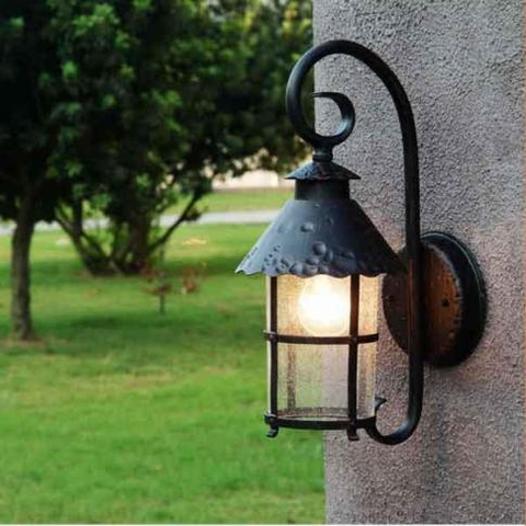 https://dazuma.us/collections/outdoor-lanterns-lamps