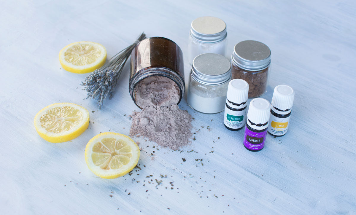 Ingredients for making your own dry shampoo at home 