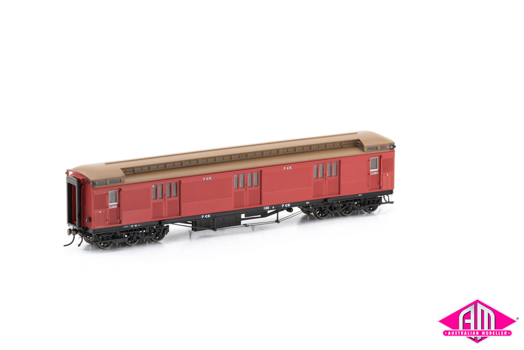 E Passenger Car VR CE Baggage/Guard Car, Carriage Red with 6 wheel bog –  Australian Modeller