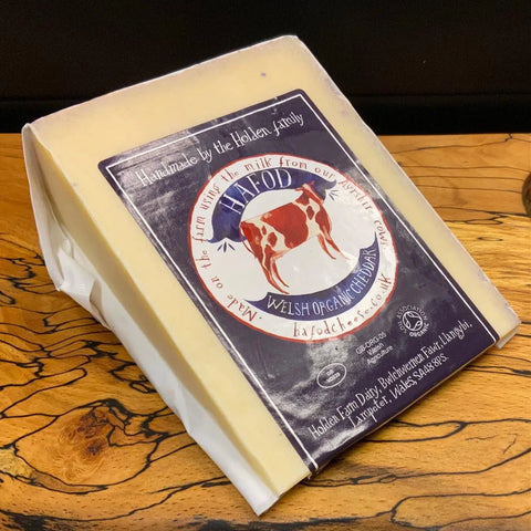 Hafod unpasteurised cheddar