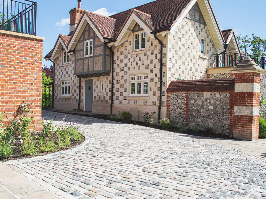 Reclaimed granite street setts driveways