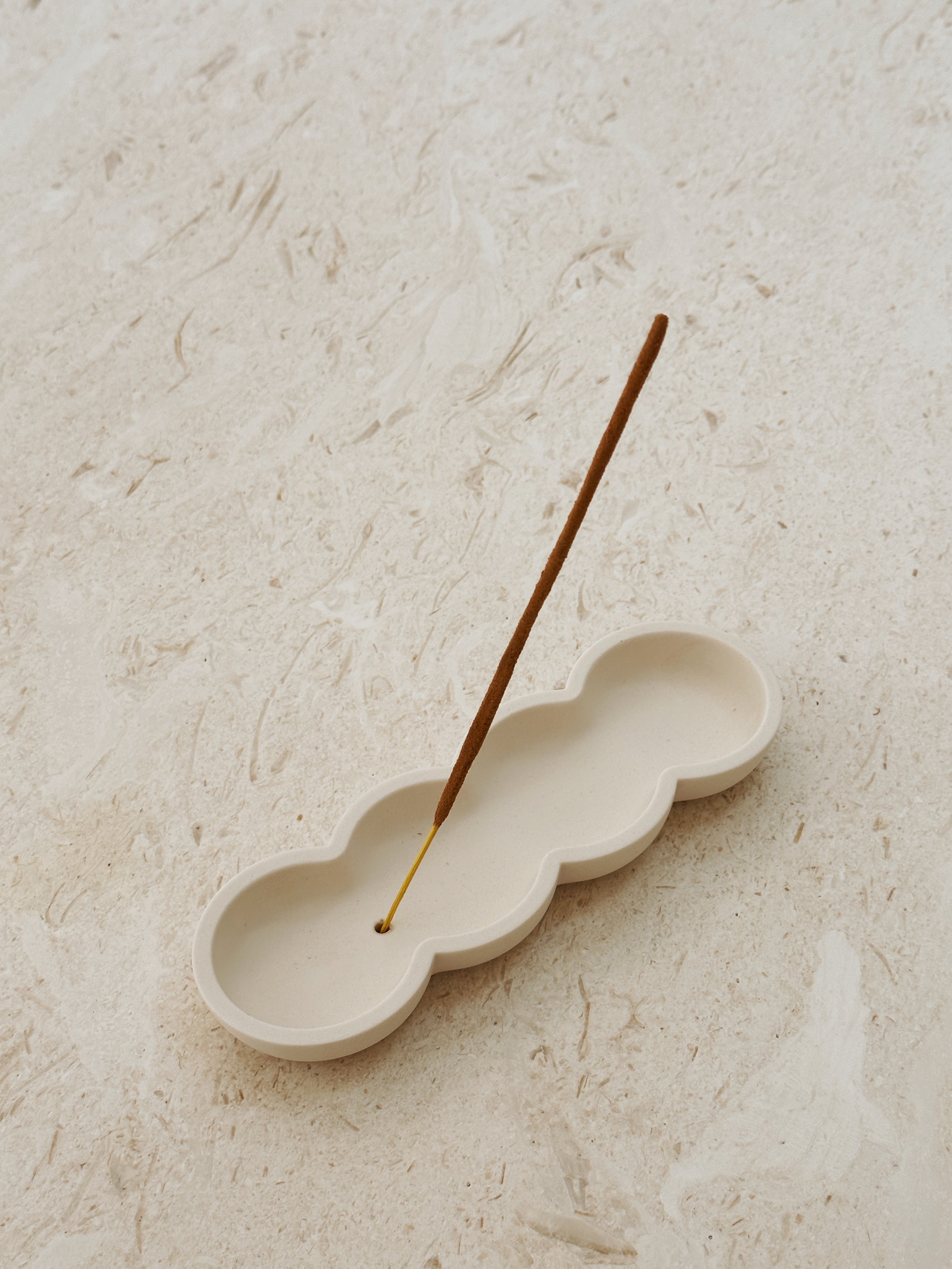 the bonnie incense holder