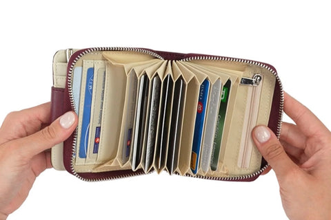 accordion-wallet