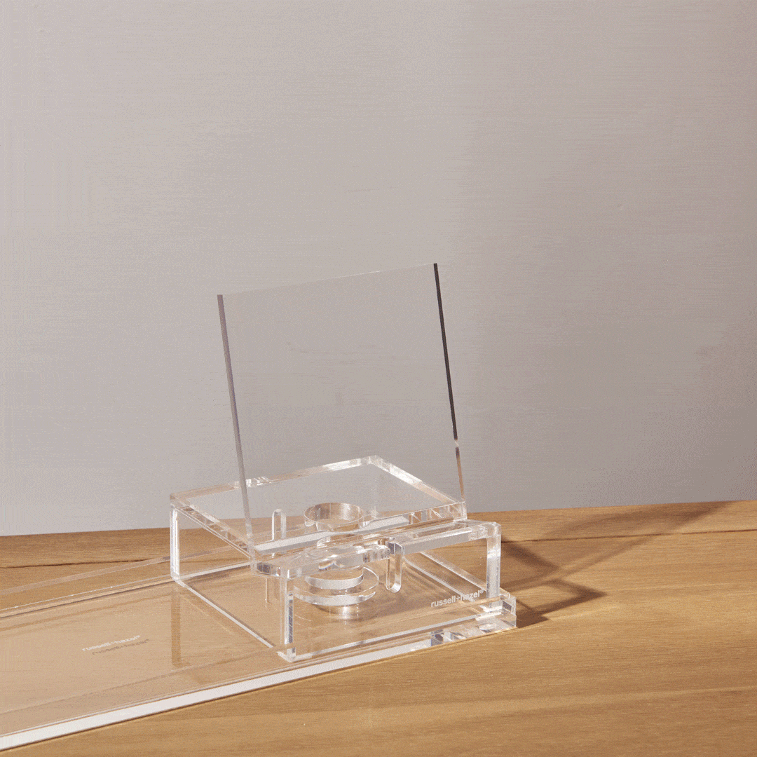  russell+hazel Acrylic Easel Display, Clear, 4” x 6” x 6” :  Office Products