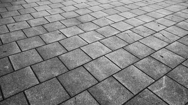 outdoor porcelain tiles vs concrete pavers