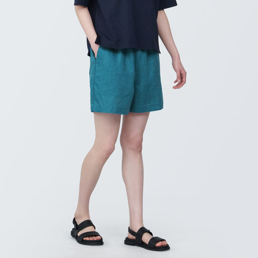 MUJI Singapore - 19SS Muji Linen A relaxed outfit that matches stripes with  bold colors for a contrast. #mujilinen #mujisg #19sslinen #mens #linen  #linenshirt #lineneasytrousers #soft #natural #texture #relax