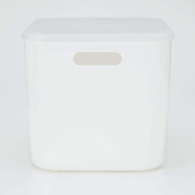 6 pieces Home Basics 30 Liter Plastic Storage Container With Lid