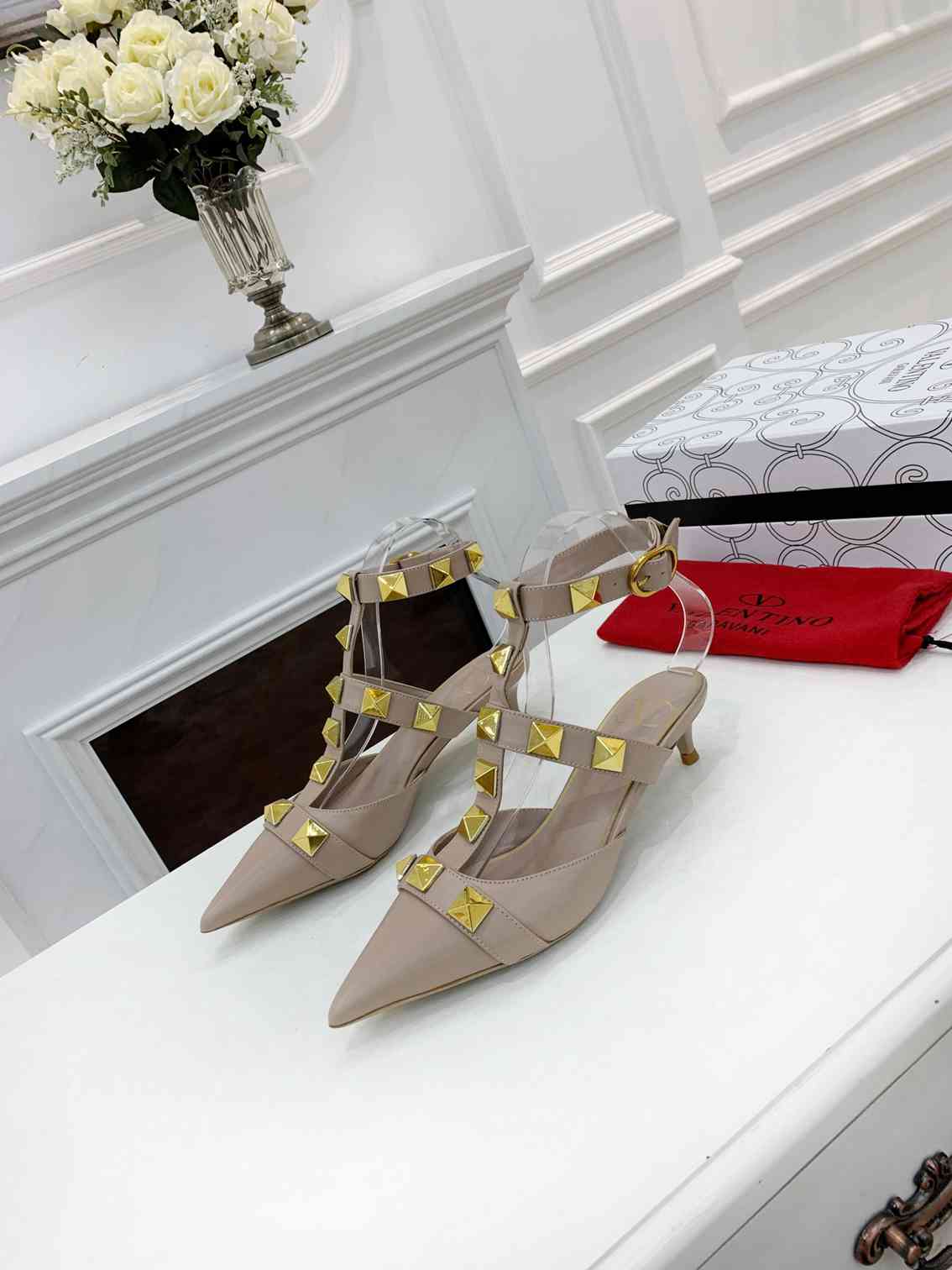 Valentino Fashion Women Casual Sandals Shoes Heel High 4cm 03