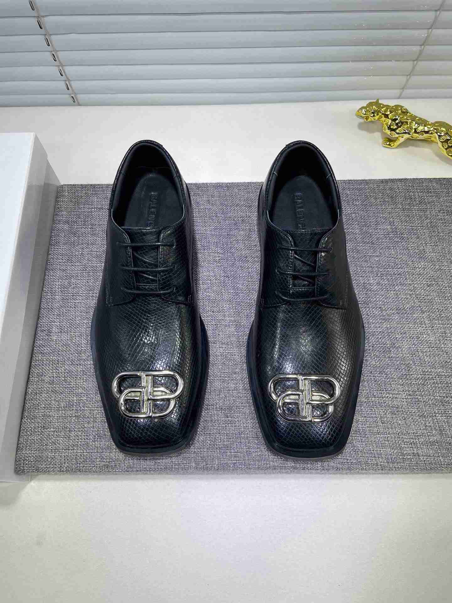 Balenciaga Fashion Men Casual Business Leather Shoes 05