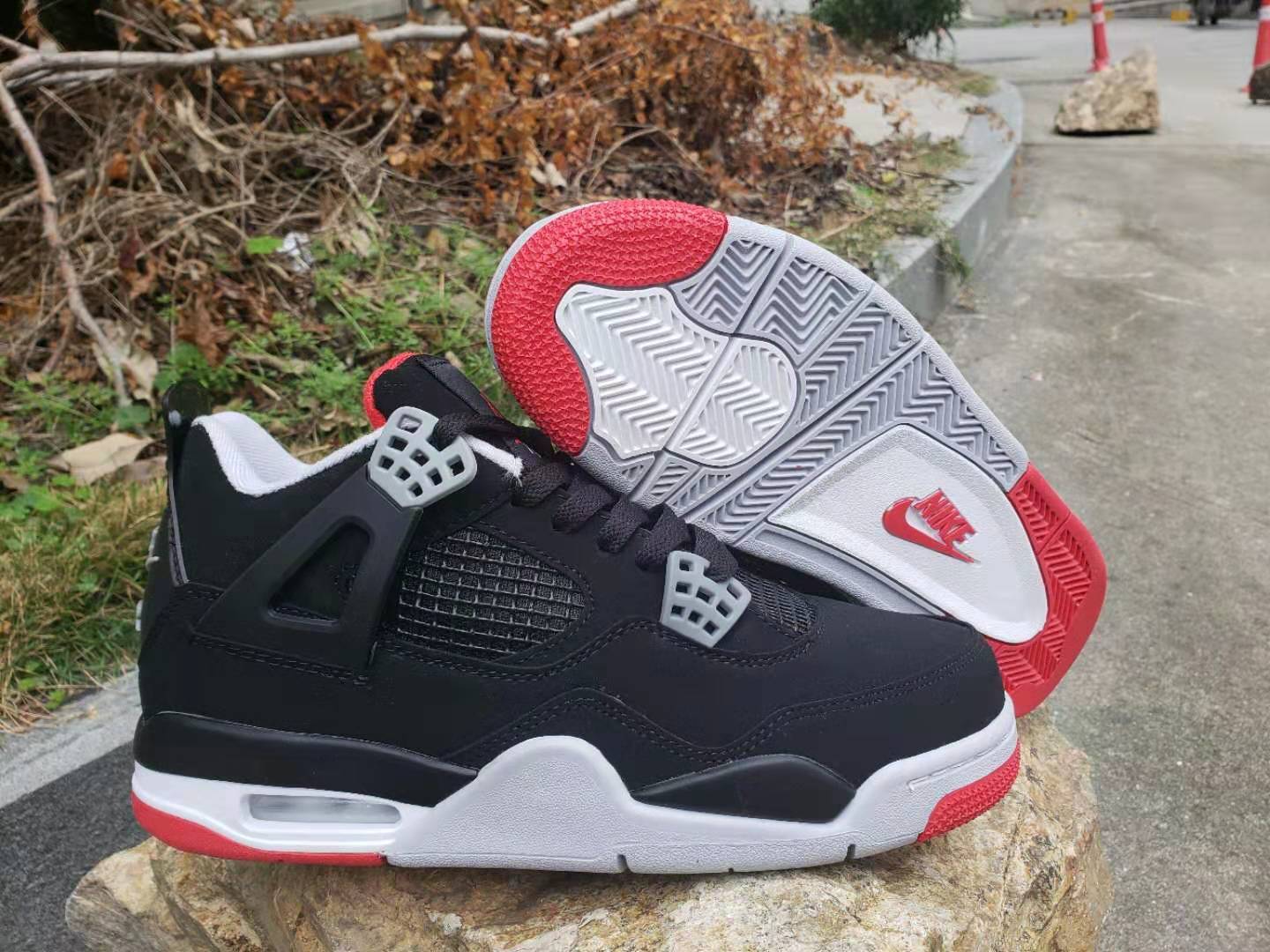 Air Jordan 4 Retro AJ4 Bred Basketball Shoes