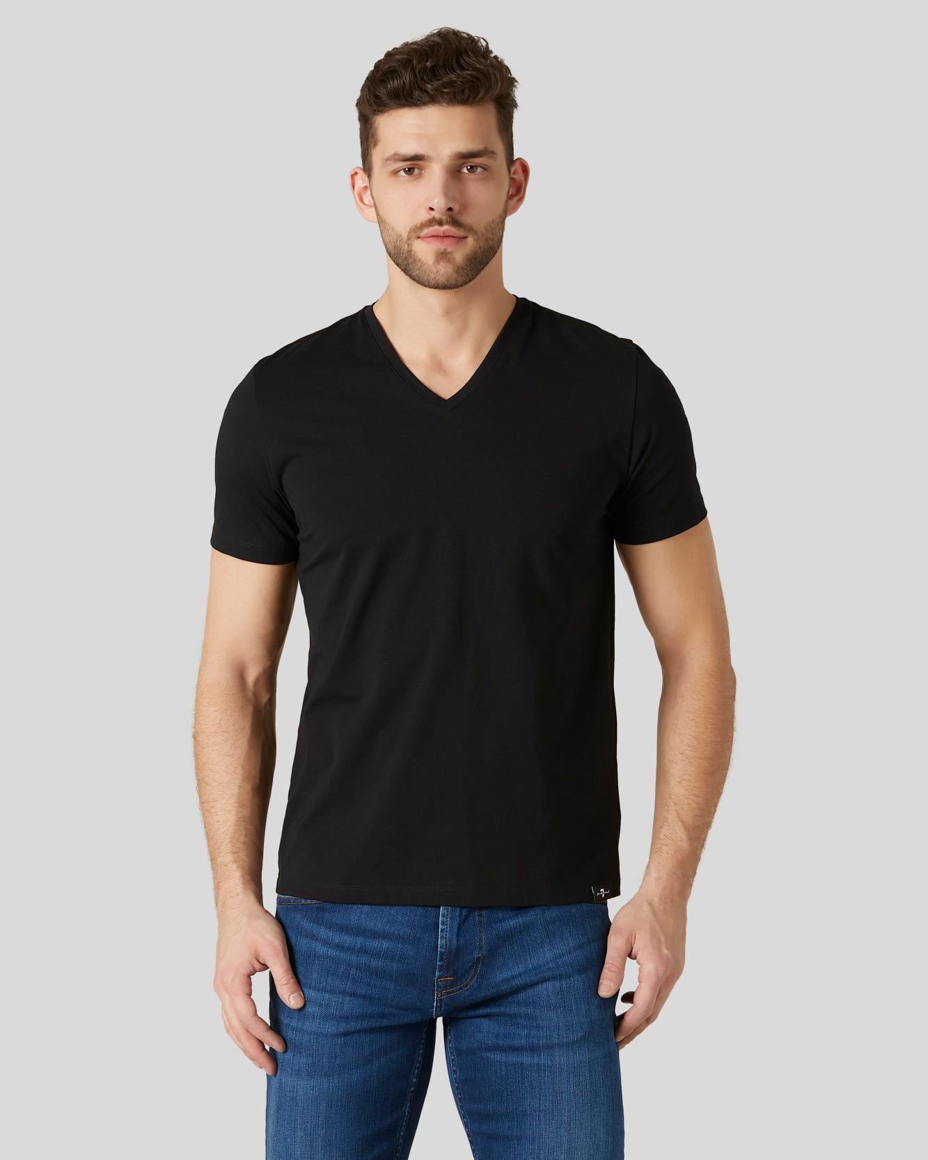 Luxe Performance V-Neck Tee in Black | 7 For All Mankind
