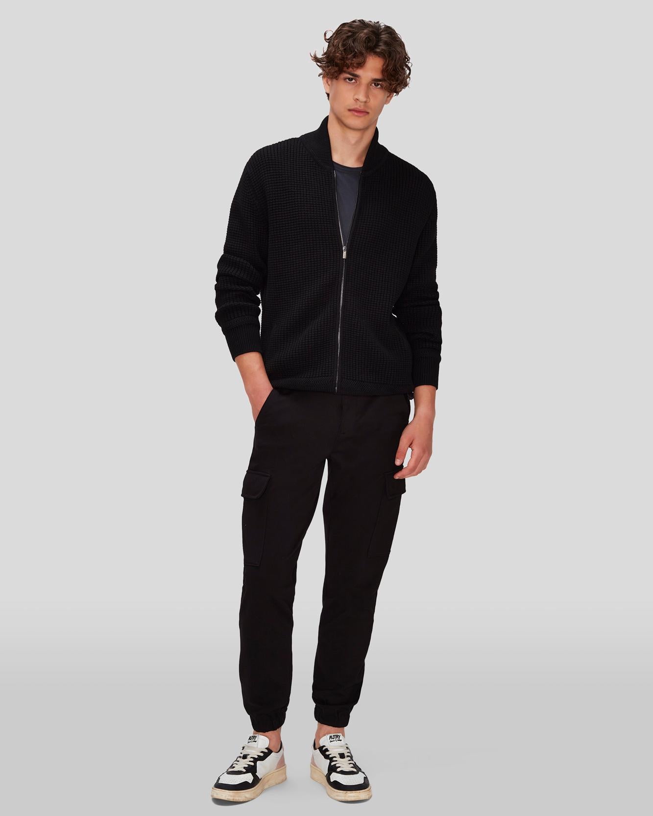 Travel Cargo Jogger in Black | 7 For All Mankind