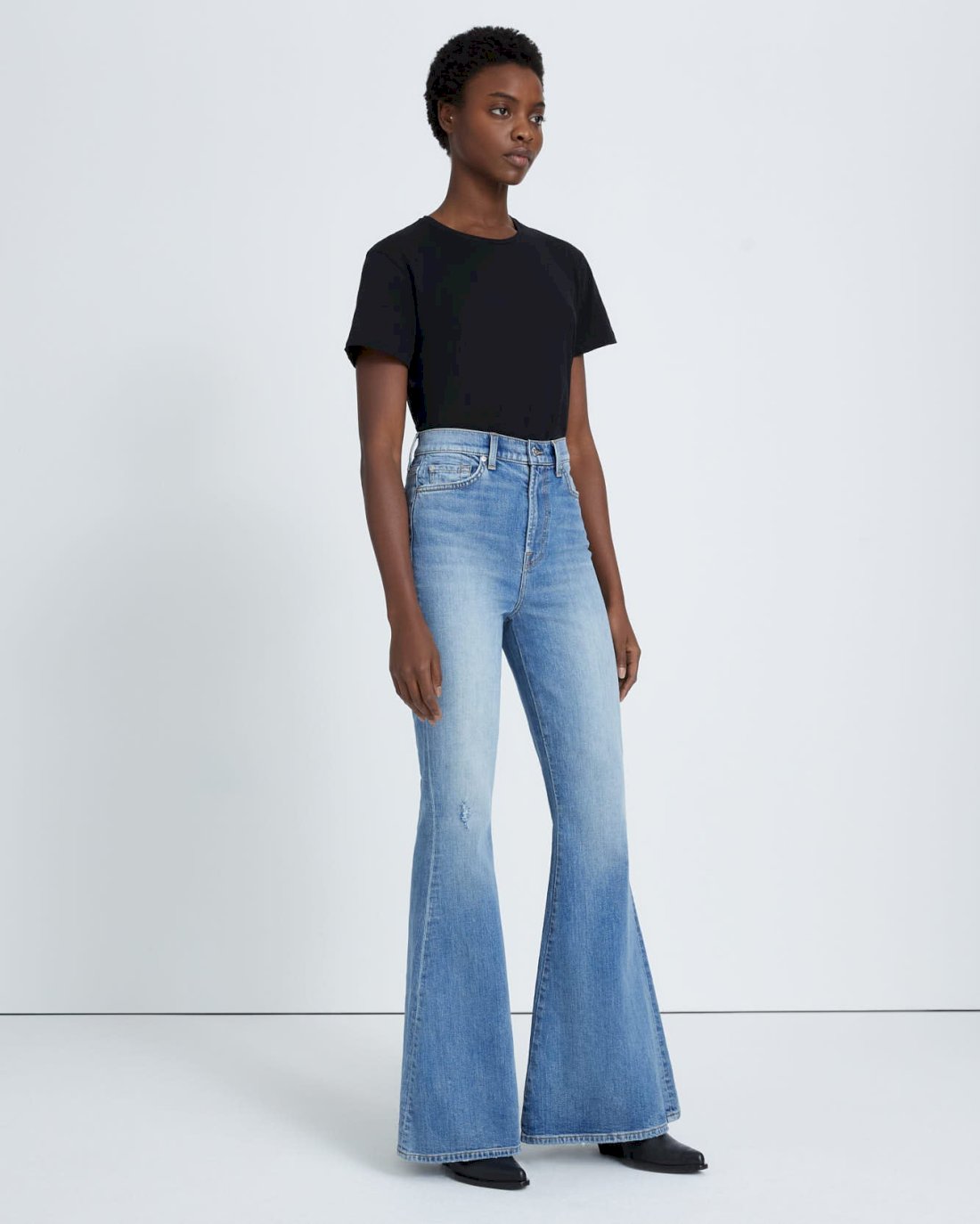 Beauty Denim Mega Flare in Maribel | 7 For All Mankind