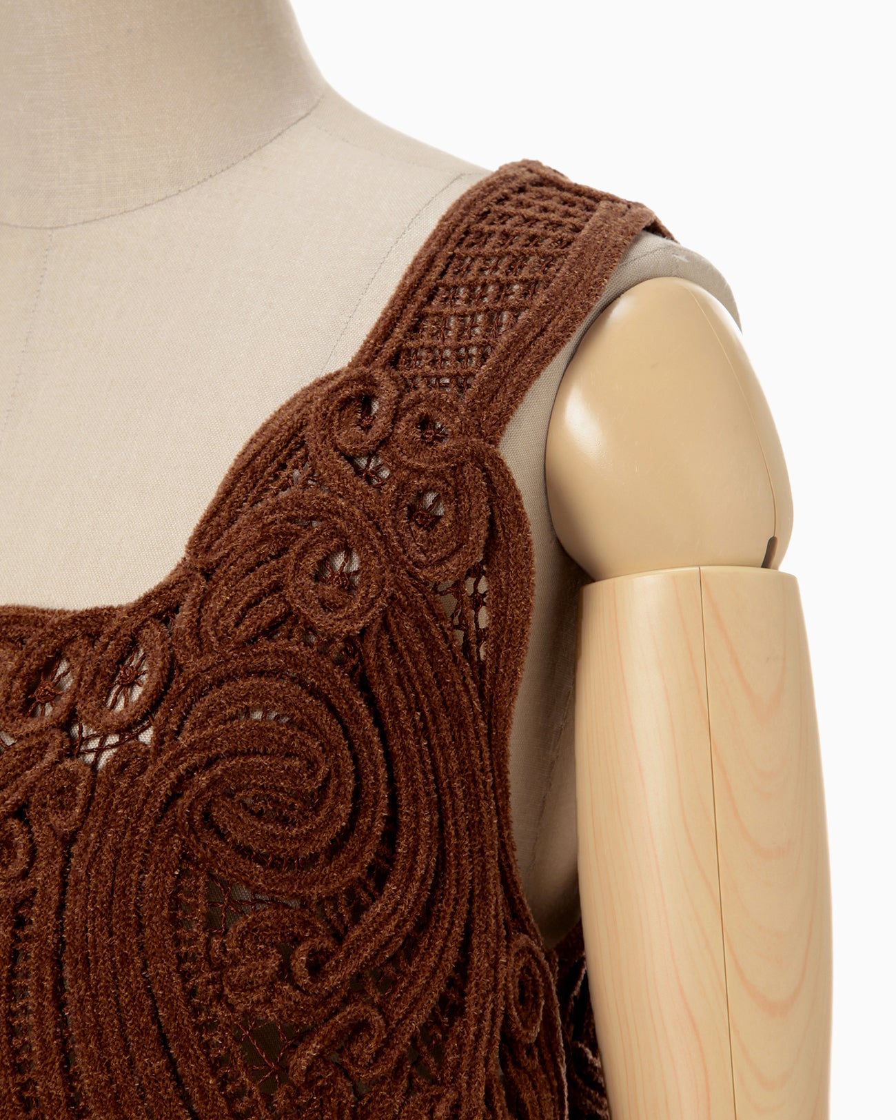 Cord Embroidery Vest - brown - Mame Kurogouchi