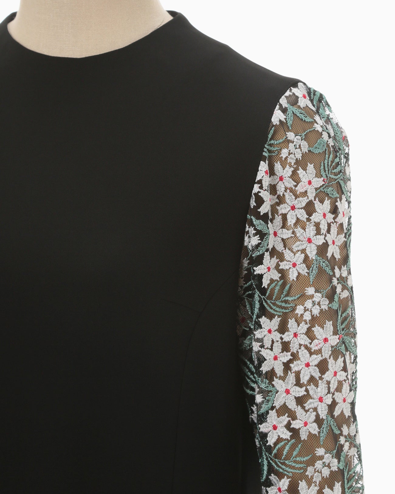 Floral Lace Sleeve Shirt - black × white - Mame Kurogouchi