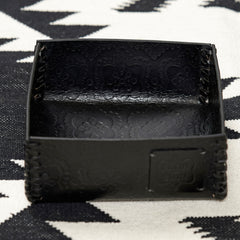Accessoire Box ICON aus Leder geprägt - black