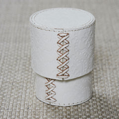 Box round high ICON made of embossed leather - white
