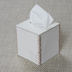 Papiertuchbox ICON aus Leder geprägt - white
