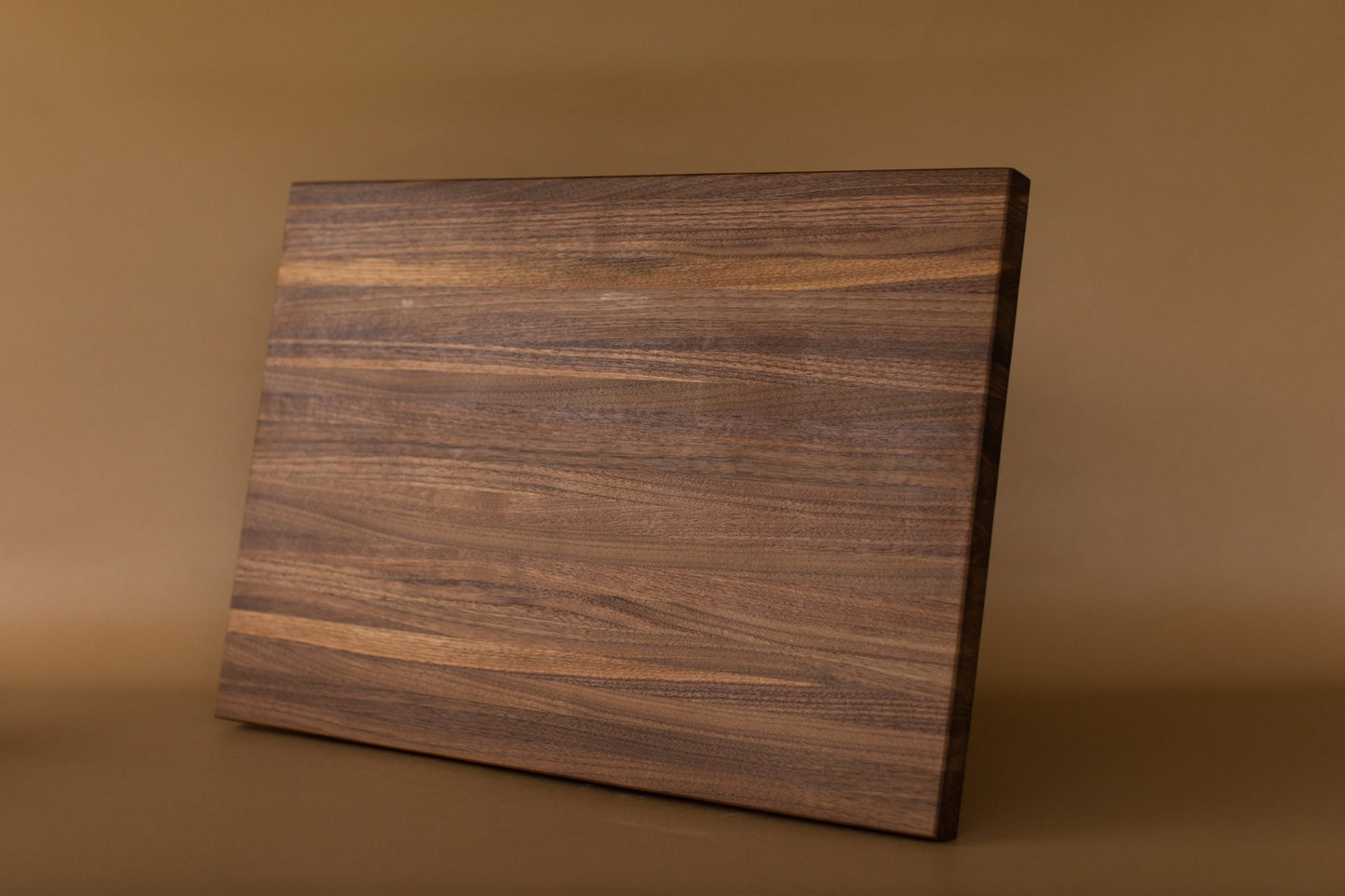 MKC CUTTING BOARD - DARK WOOD FINISH