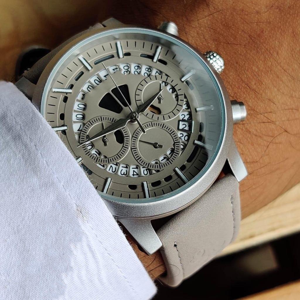 boys watch silver