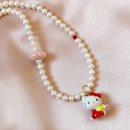 Hello Kitty Tiny Bag · A Beaded Pouch · Beadwork and Jewelry