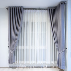 Can I use eyelet curtains on a bay window pole?