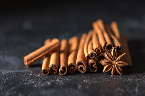 a pile of cinnamon sticks