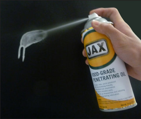 jax-penetrating-oil-w-użyciu