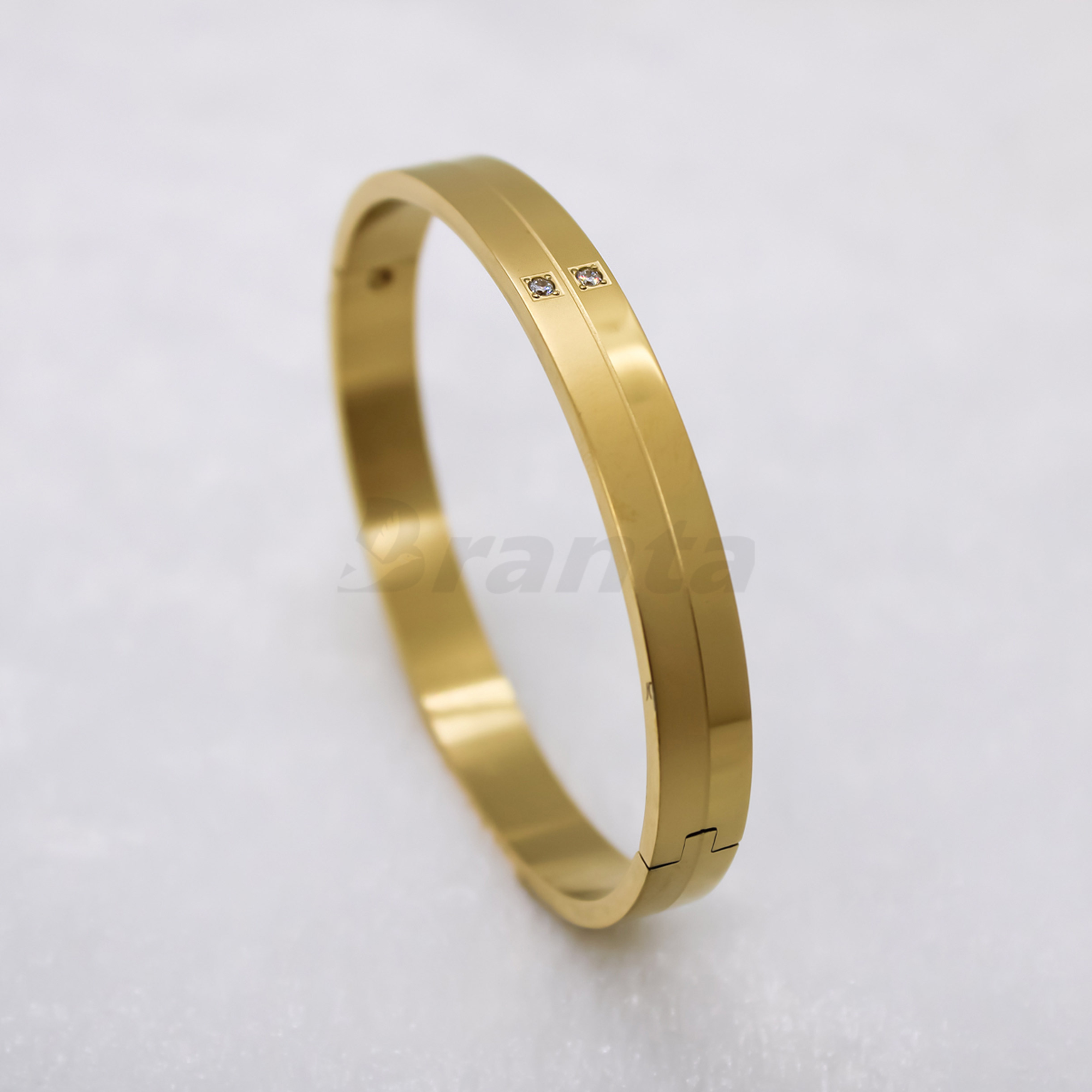 Buy 18Kt Two Tone Fashion Men's Gold Kada 178VG163 Online from Vaibhav  Jewellers