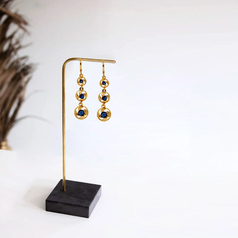 https://brantashop.com/products/blue-diamond-drop-earrings-for-women