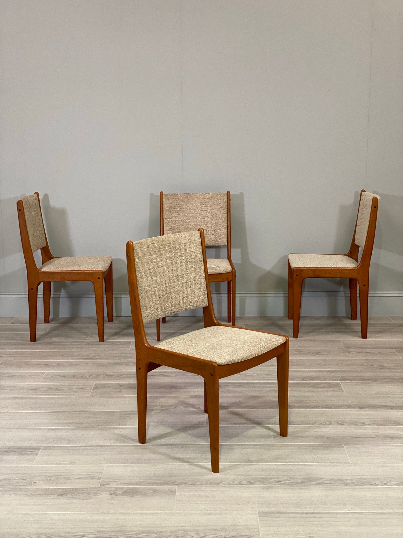 anderson teak chairs