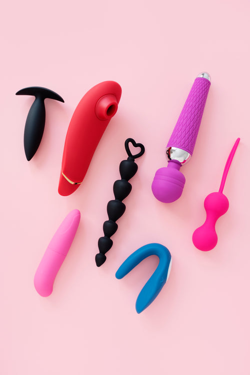 top-view-various-sexual-toys.jpg__PID:e4925594-fa19-4ef5-a6b8-4644a96e1877