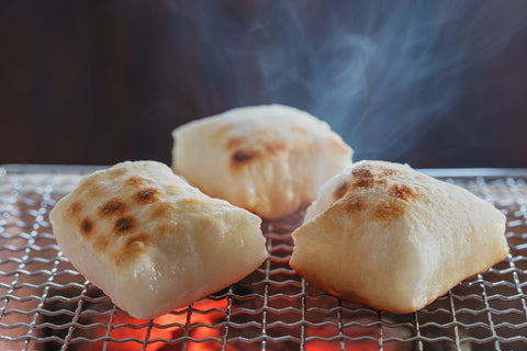 Grilled mochi cake