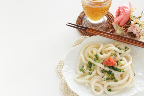 Udon noodles flavored with mentaiko cod roe.