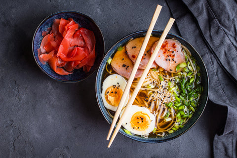 Ramen with various toppings