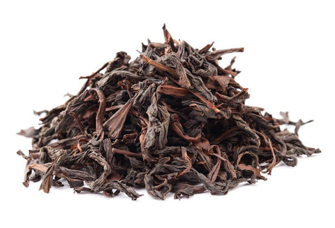 pile of darjeeling tea leaves