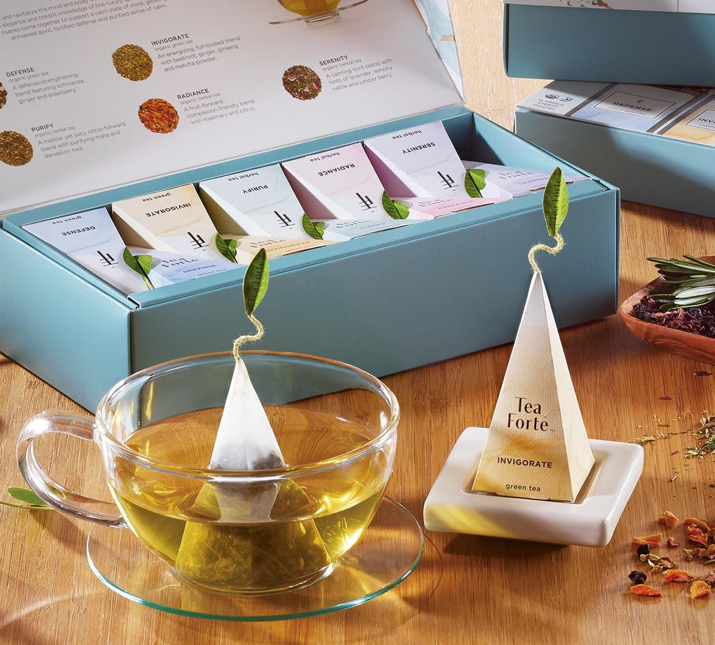 Wellbeing tea boxes, infusers and glass accessories