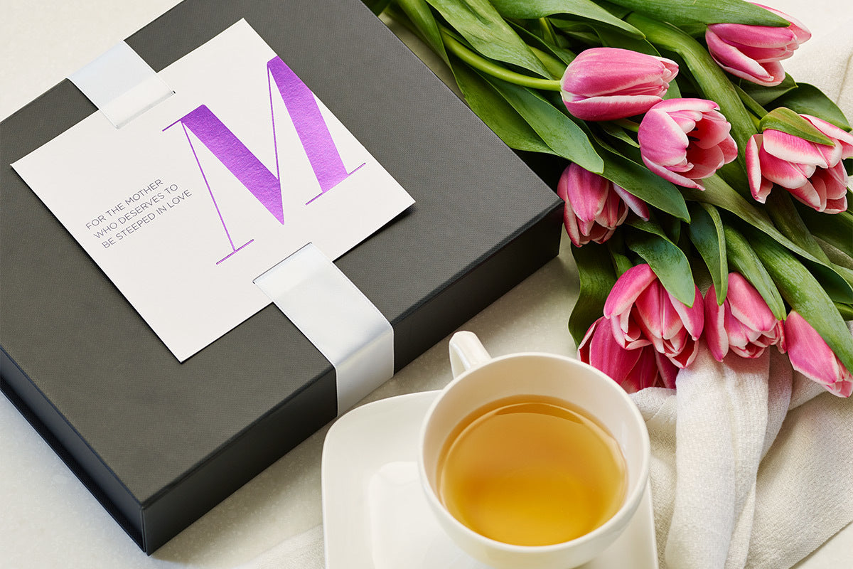Tea Forté Select Box with tulips and tea