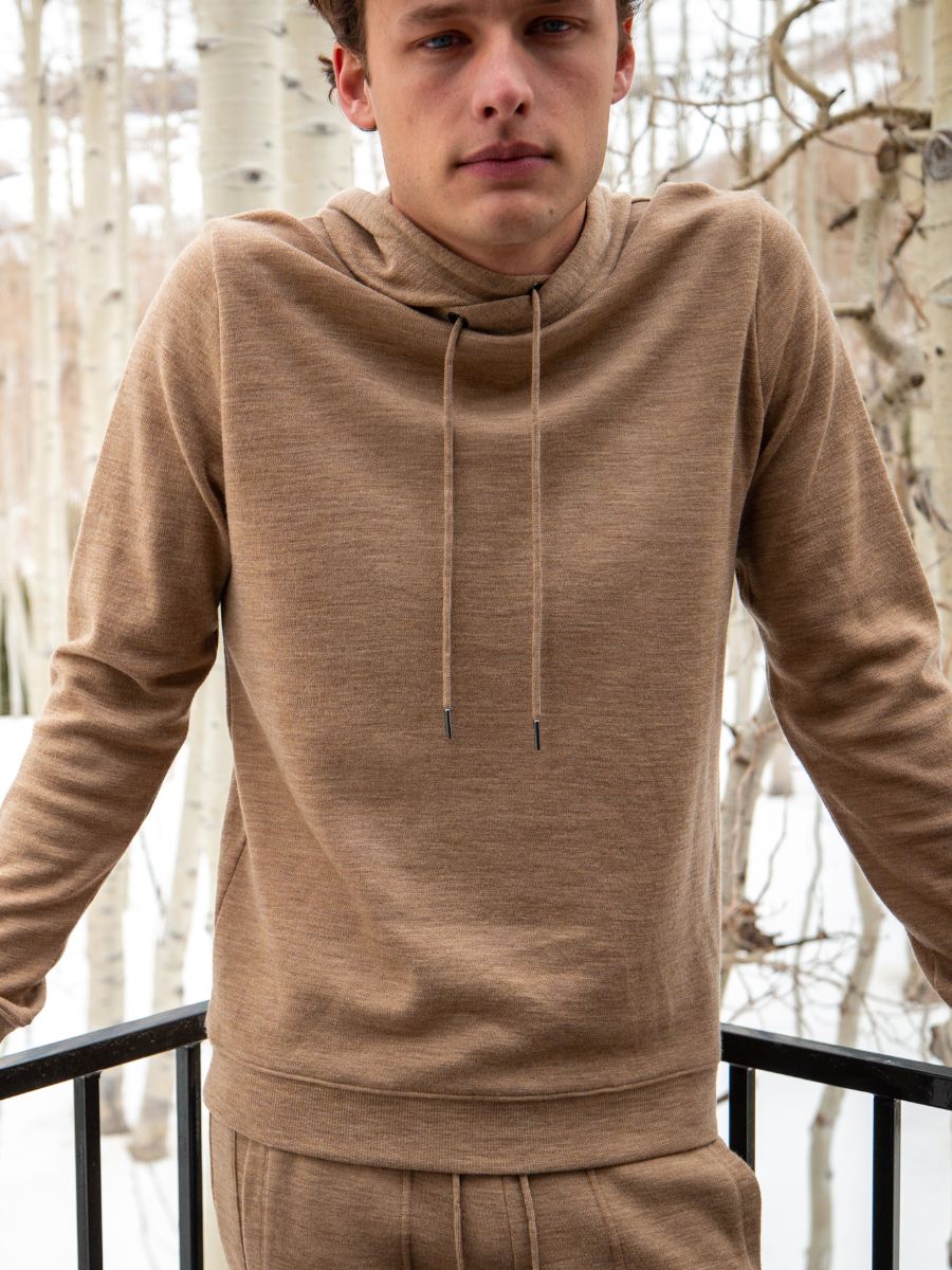 Tind Hoodie Men Camel