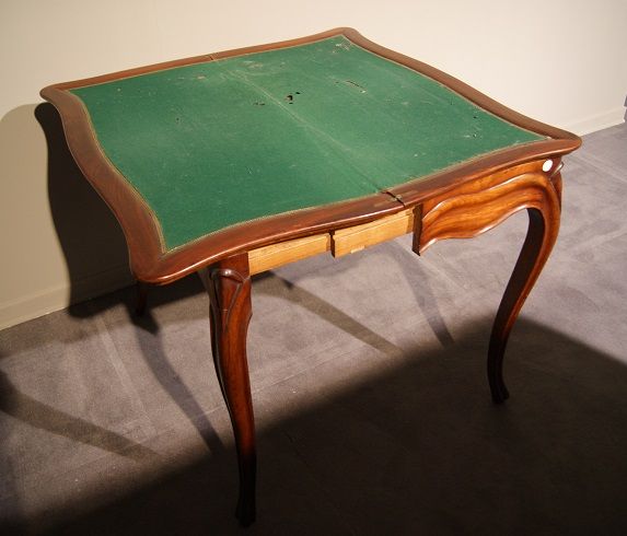 Coppia di antichi tavolini da gioco consolle Luigi Filippo del 1800